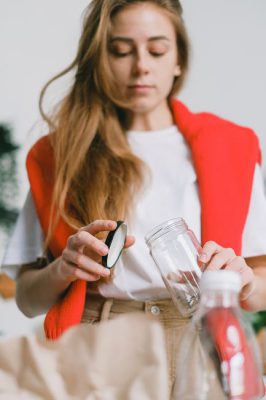 5 Great Benefits of Glass Jar Packaging